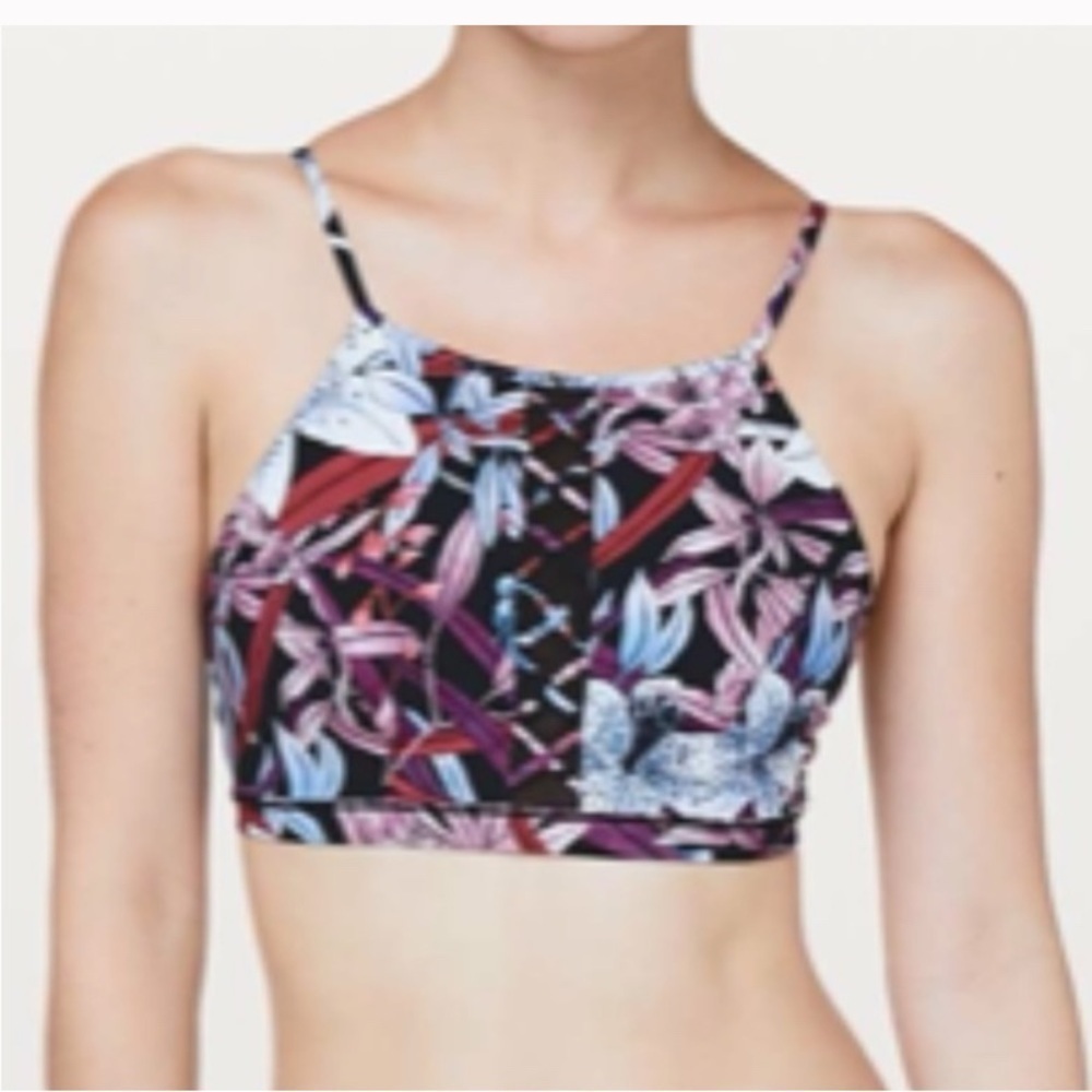 Lululemon womens shoreline swim top size 10
